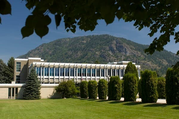 Selkirk College campus 1