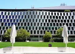 UTS College campus 3