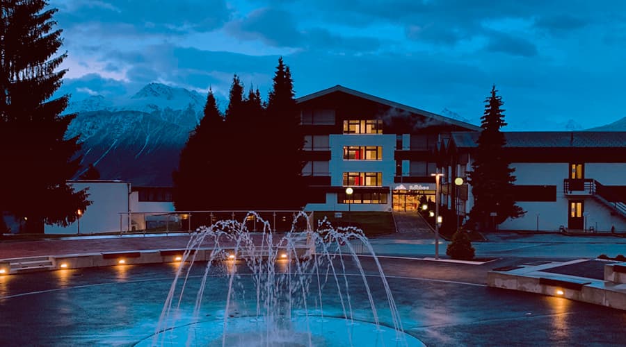Le Roches campus 2