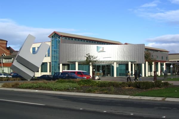 Southern Institute of Technology campus 1