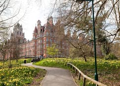 (STUDY GROUP) Royal Holloway, University of London International Study Centre campus 1