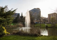(STUDY GROUP) University of Surrey International Study Centre campus 2