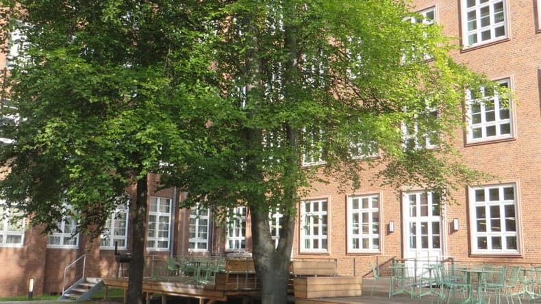 EIIE Eurasia Institute for International Education GmbH campus 3