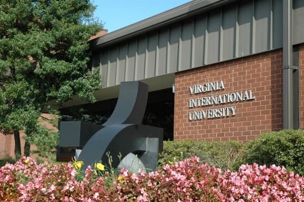 University of Fairfax campus 1