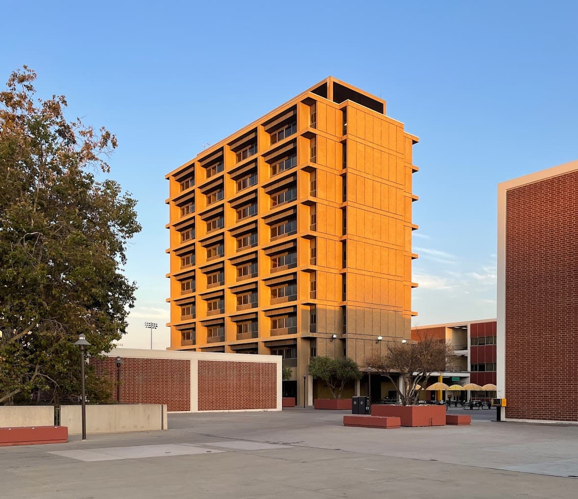 California State University, Los Angeles - Extension campus 2