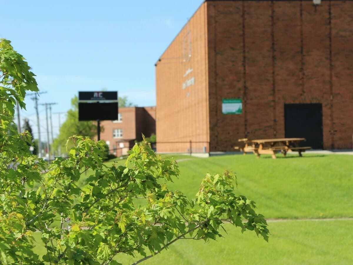 Louis Riel School Division (LRSD) - Arts and Technology Centre campus 3