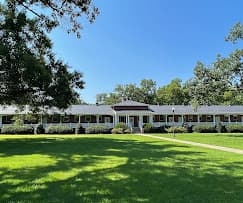 Richard Bland College of William & Mary campus 1