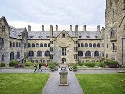 (OXFORD INTERNATIONAL EDUCATION GROUP) Bangor University International College campus 2
