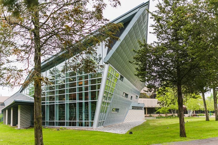 Loyalist College at Toronto Business College campus 3