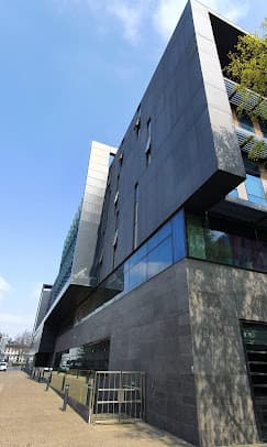 Oxford Brookes University campus 3