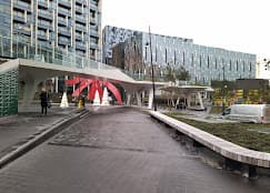 Ravensbourne University London campus 2
