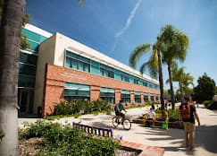 California Lutheran University campus 3